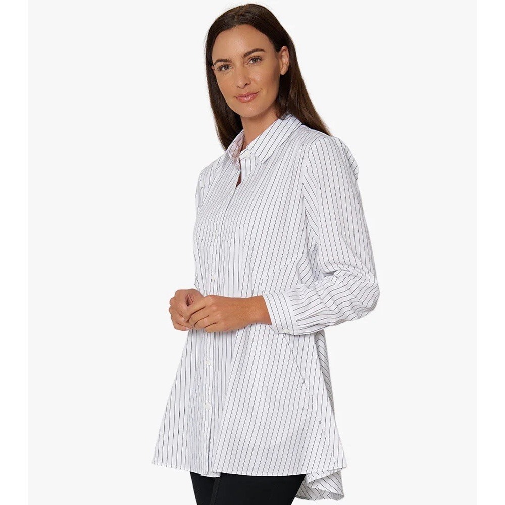 Stella Carakasi Center Stage Shirt Women's XS Black Stripe Button Up